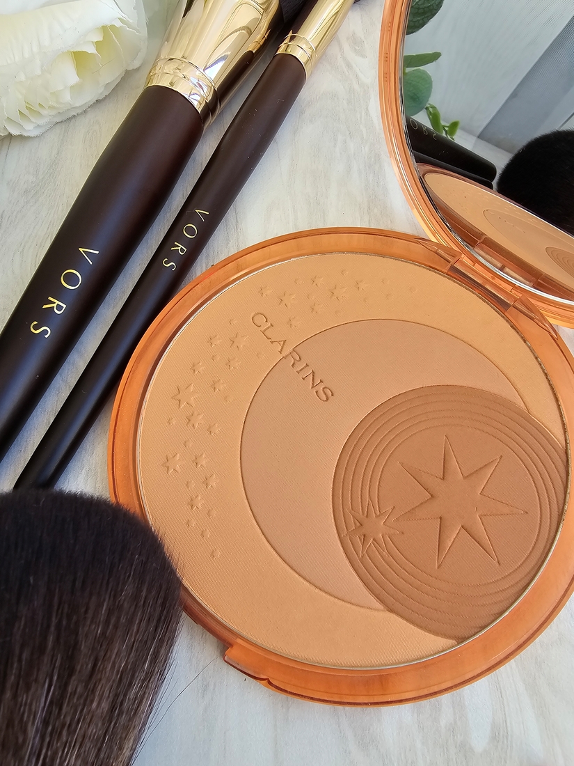 Clarins Bronzing Compact  Sunkissed Healthy Glow Powder Cosmic Summer