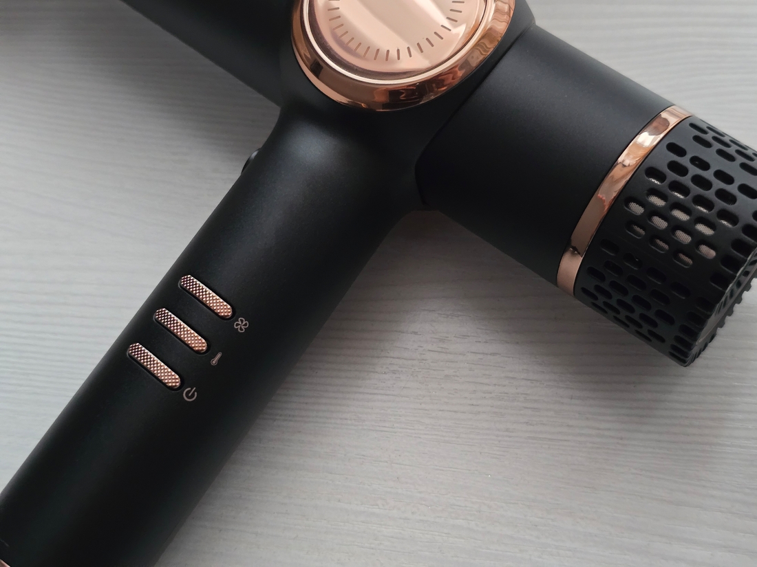 Кнопки управления на ручке Olzori X-Air