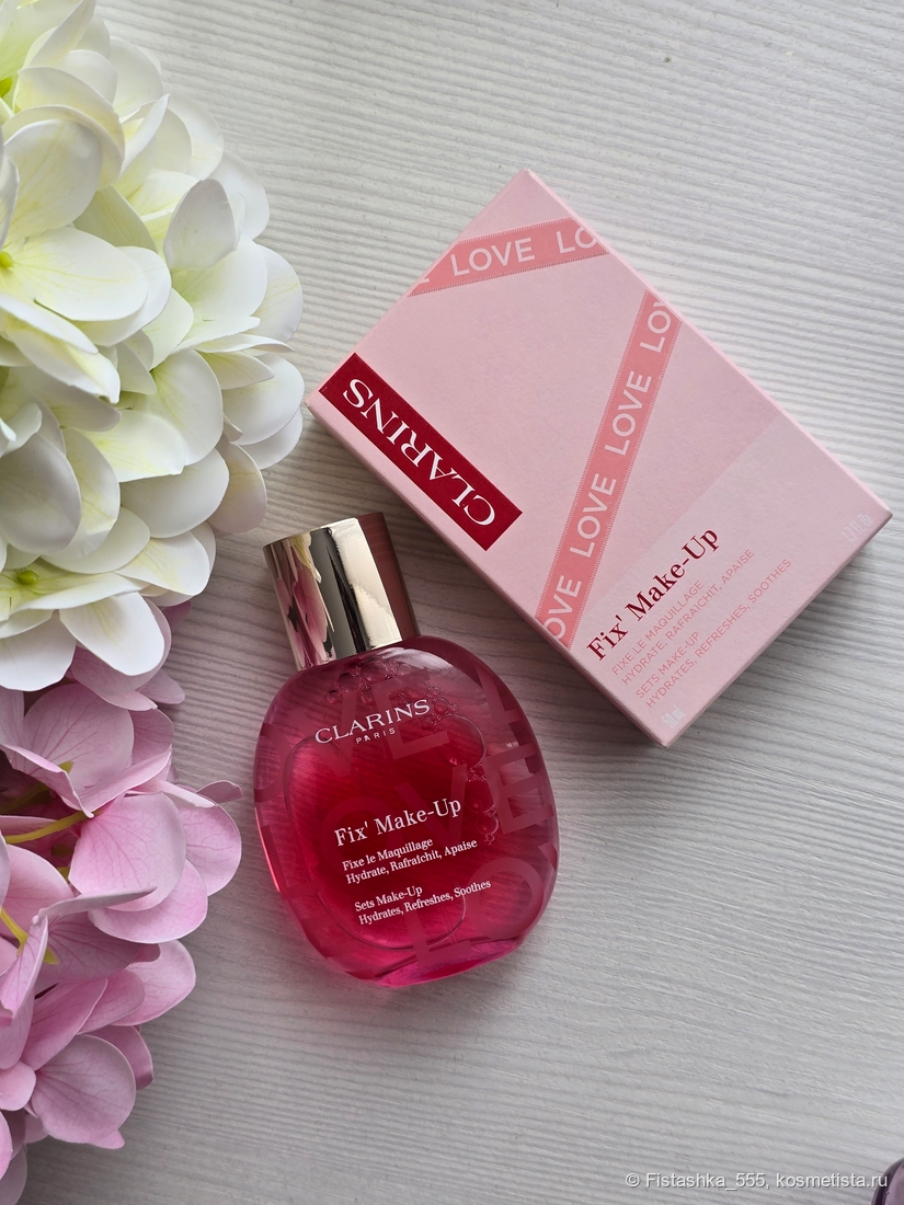Фиксатор для макияжа Clarins Fix' Make-Up Love Collection.