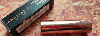 Денег потраченных жаль... Anastasia Beverly Hills Matte Lipstick Rouge A Levres Mat в оттенке Toffee