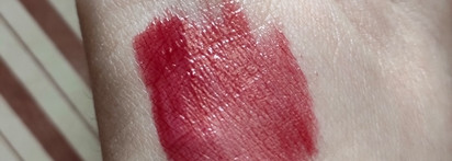 Красный — цвет опасный: Divage Butter Gloss liquid lipstick в оттенке 08