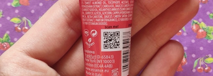 Лучший сверхбюджетный блеск: Essence Juicy Bomb shiny lipgloss 104