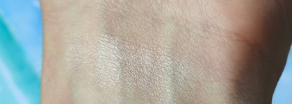 Лучший бюджетный хайлайтер: Eva Mosaic в оттенке «Лунный свет» — сияние изнутри