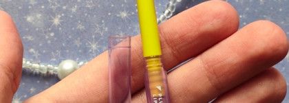 Увеличим губки? Комбо: Карандаш для губ Plumping Lip Pencil Influence Beauty Creatium 01 и Блеск-плампер Stellary Poison Kiss 06