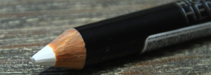 Catrice Highlighting Hero Duo Pencil, 030 Moonlight: многофункциональный двухсторонний карандаш