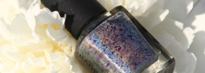 Праздничный голографик и нюд с изюмом в одном флаконе: Anna Gorelova by Dance Legend №92 Адамант