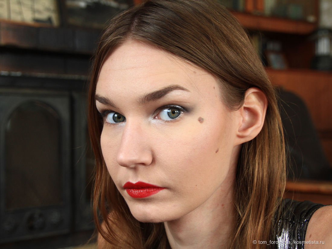 Полный образ, дневной свет. А тут как будто вообще ничего не видно, максимально естественный контуринг