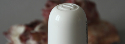 Идеальный, но непокорный нюд: Essence French Manicure Sheer beauty nail polish, 01 peach please