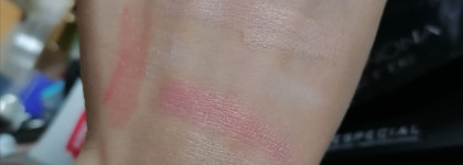 Серые смоки и реверсивная стрелка-металлик: макияж в цветах палитры ноября