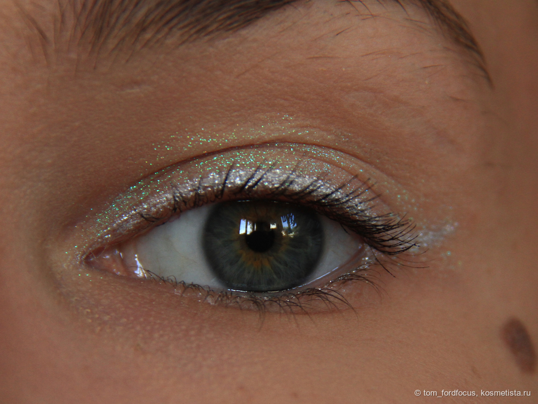 Леденящая субстанция на всём подвижном веке