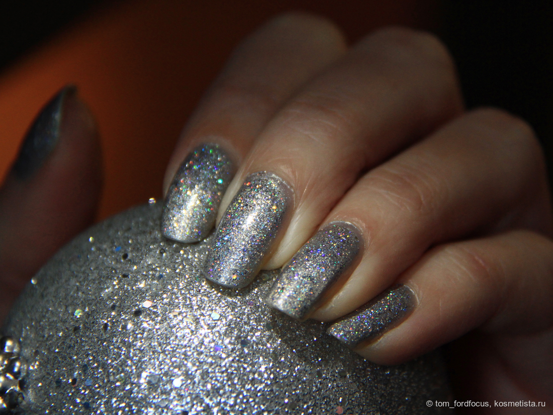 Общий вид, дневной плюс искусственный свет