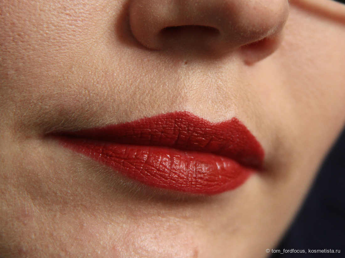 Макро, дневной свет. Контур выведен карандашом Stellary