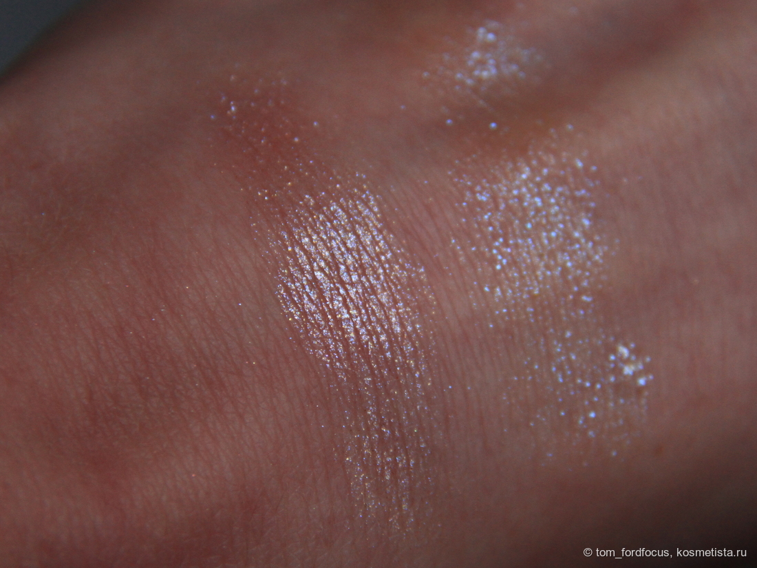 Макро, дневной свет. Слева - Моралистка, справа для сравнения - Influence creatium