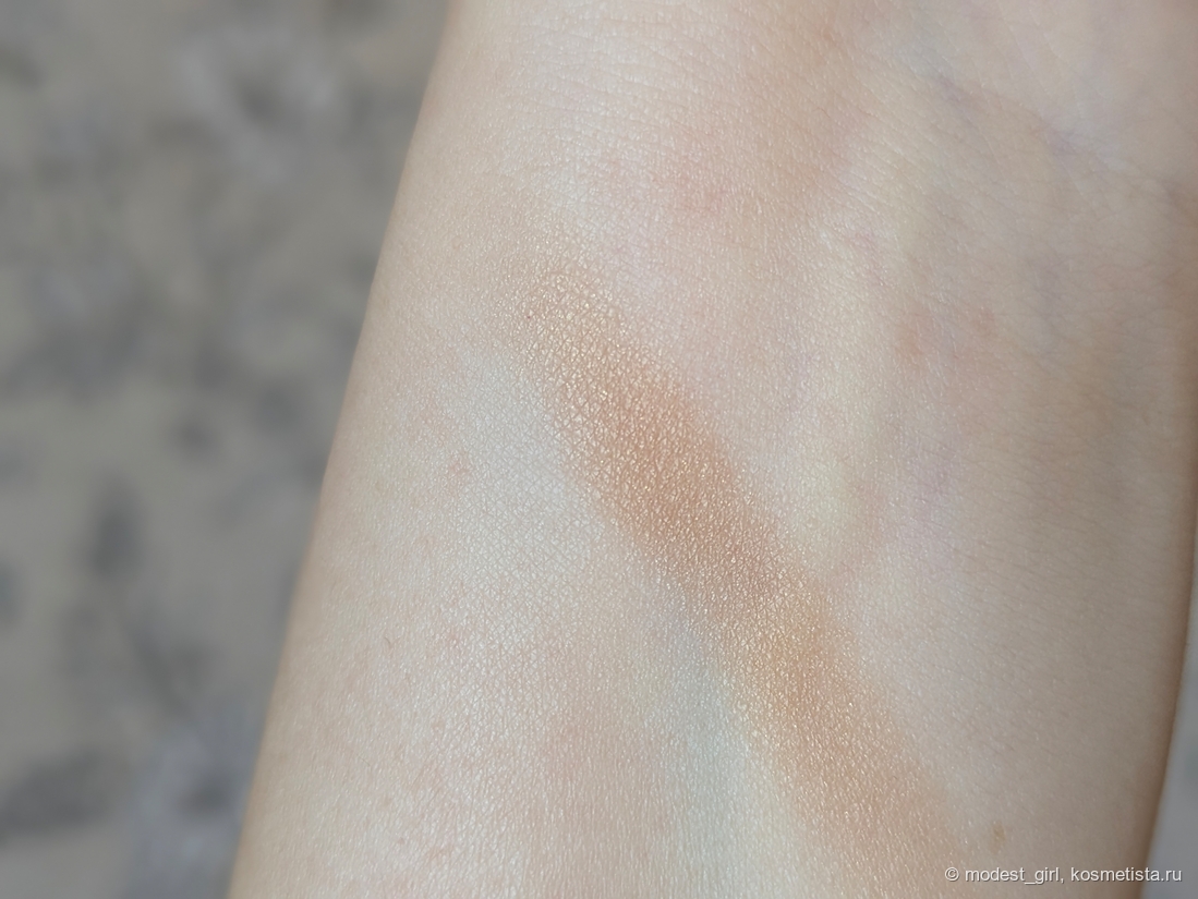 Бронзирующая пудра от Nars Bronzing Powder в оттенке Laguna 02