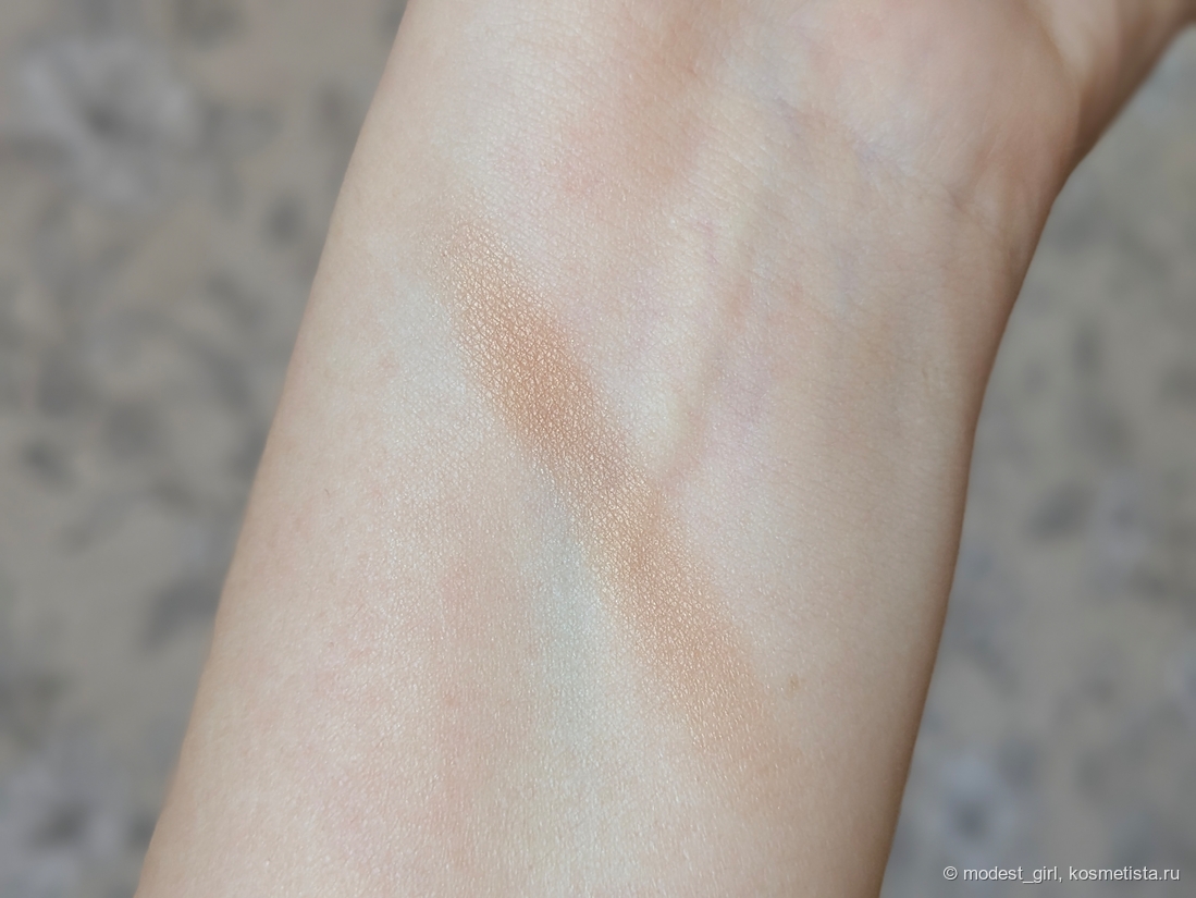 Бронзирующая пудра от Nars Bronzing Powder в оттенке Laguna 02