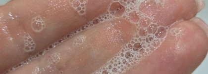 Лучшая пудра для умывания для сияющей кожи от российского бренда - Natura Siberica Oblepikha C-Berrica Vitamin C Daily Peeling Foaming Powder