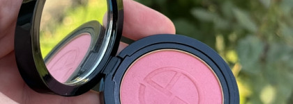 Румяна Armani Luminous silk glow blush в оттенке 51
