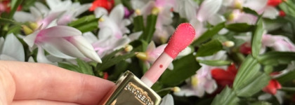 Масло для губ Guerlain KissKiss Bee Glow в оттенке 775 Poppy Glow (Красный мак)