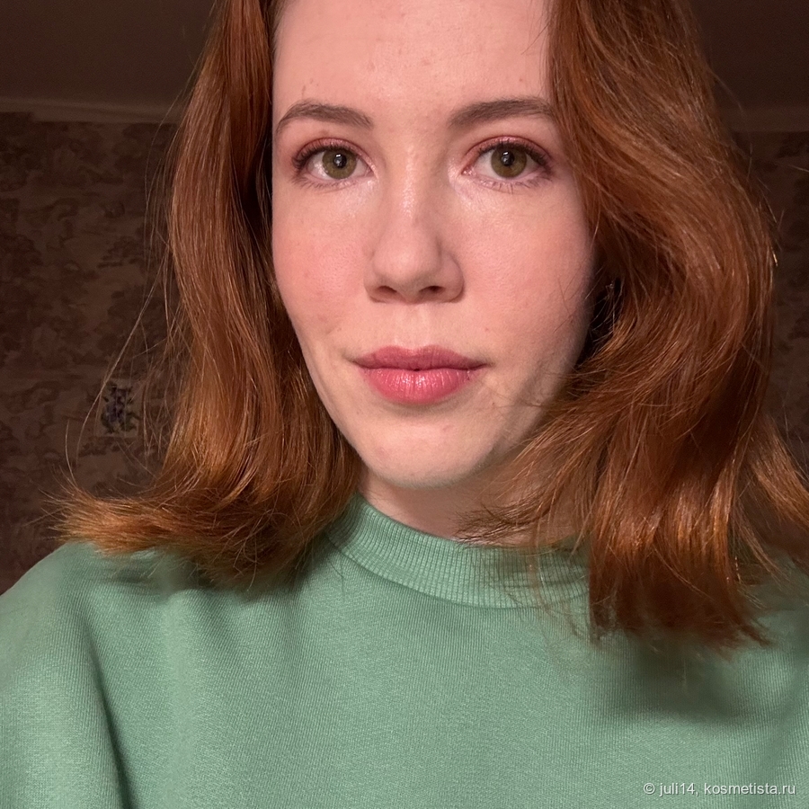 Челюсти теперь нормально не смыкаются (спасибо, ортодонт🥲), поэтому выгляжу максимально странно.