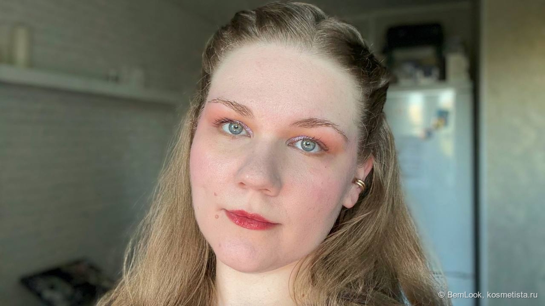 Полный образ с оттенком Influence beauty Neochrome 02 Stimulation