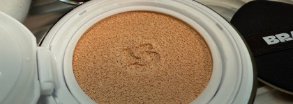 Увлажняющий кушон с блюр-эффектом Braye Effortless Cushion Thin Cover Spf50+ PA+++ 19 Ivory