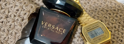Постоянный житель моего зимнего парфюмерного гардероба Versace Crystal Noir