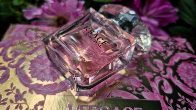 Лучший парфюм этого лета Versace Bright Crystal eau de toilette