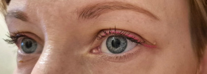 По-летнему ярко и сочно с Подводкой-фломастером для глаз Y.o.u Really Crazy for Color 02 Pink от Relouis