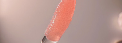 Обзор масла для губ Gisou Honey Infused Lip Oil Watermelon Sugar: сочные губы и никакой липкости?