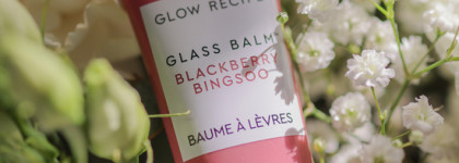 Glow Recipe Glass Balm в оттенке BlackBerry Bingsoo: словно black honey, но иначе