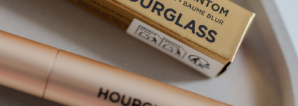 Hourglass Phantom Blur Balm в оттенке Enigma 40