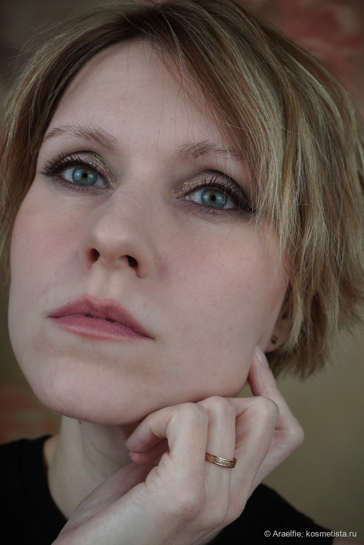 MAC PowderKiss Hazy Matte в оттенке 905 Be My Bridesmaid Без карандаша