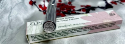 Clinique Almost Lipstick красивый но такой капризный оттенок 06 Black Honey