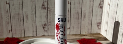 Как я искала тушь в оттенке бургунди. Показываю, что удалось найти, два продукта в оттенке Red