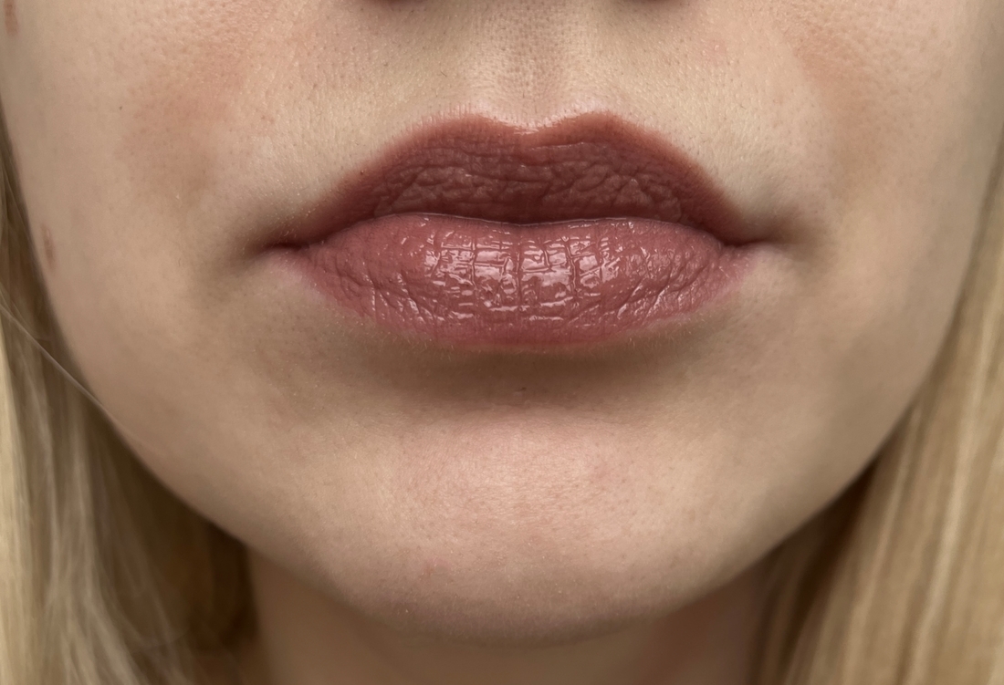 Оттенок 08 Royal Nude естественное освещение