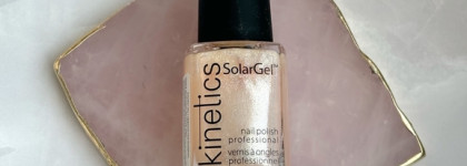 Лак для ногтей Kinetics SolarGel, тон Flirty: умопомрачительное сияние