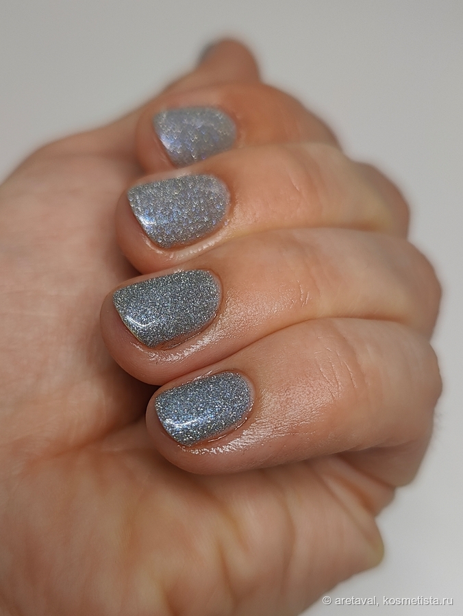 База + 3 слоя лака + топ, со вспышкой