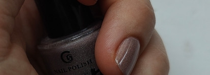 Лучшие лаки для ногтей 2025