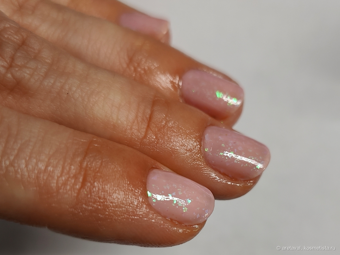 База, два слоя лака, топ. Искусственный свет