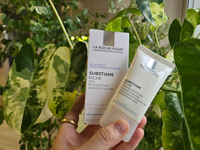 Два продукта La Roche-Posay для моей кожи лица и тела
