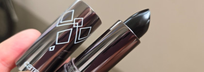 Бальзам-Хамелеон для губ, меняющий оттенок Dark Ruby Glow Lip Balm 010 от Catrice