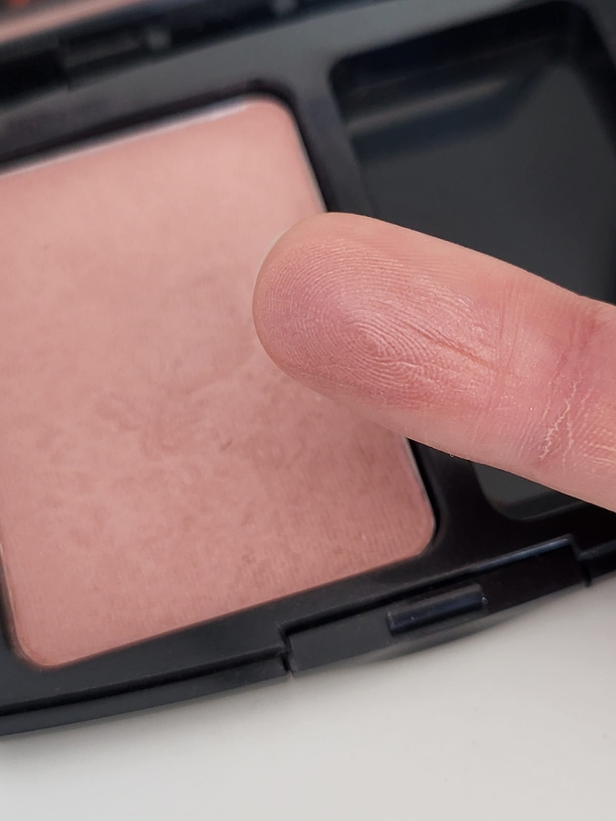 Lancome Miel glace. В тени.