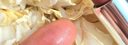 Свои губы, только лучше с Rouge Dior Floral Care Lip Balm Satin 100 Nude look или моя сама дорогая гигиеническая помада