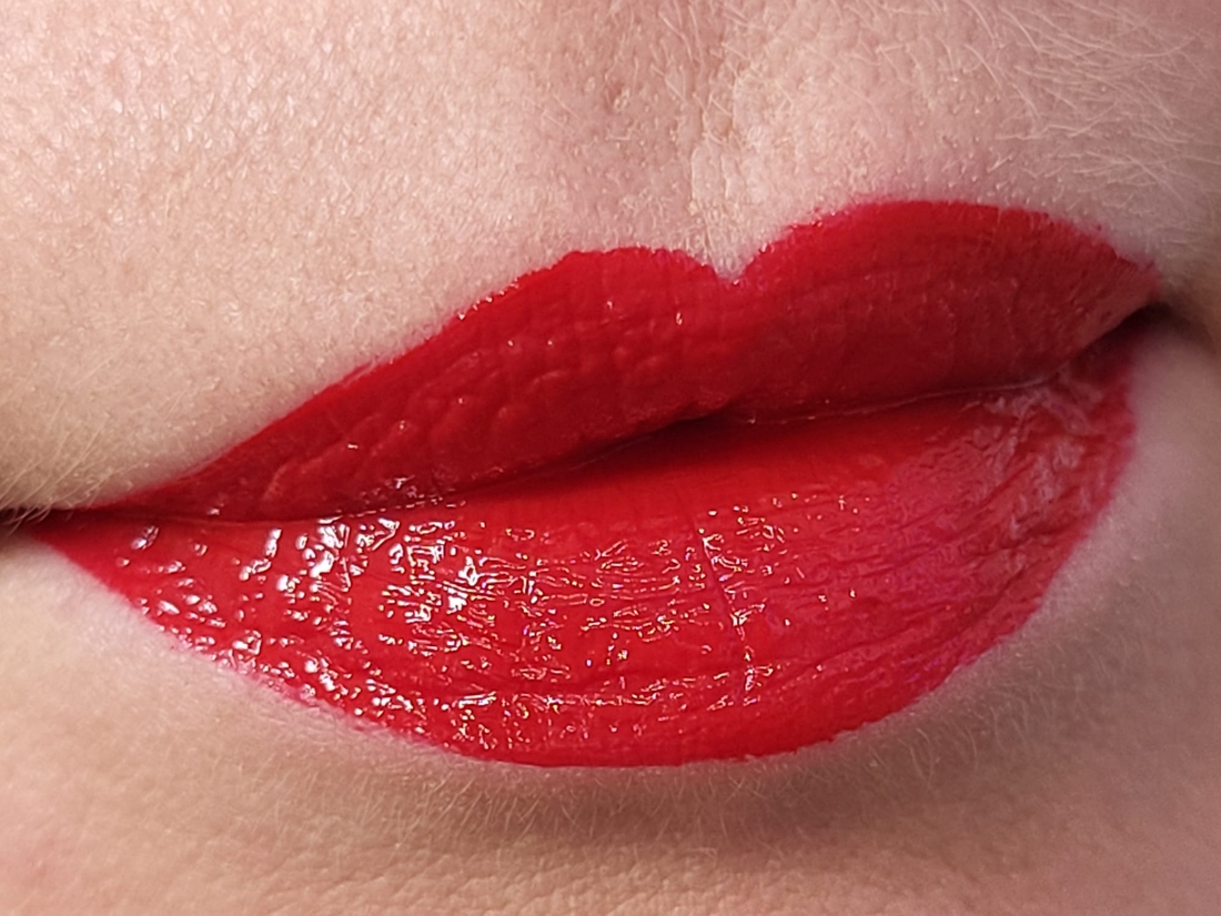 Естественное освещение у окна