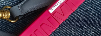 Что пошло не так с Maybelline Superstay Vinyl Ink в оттенке Capricious 45