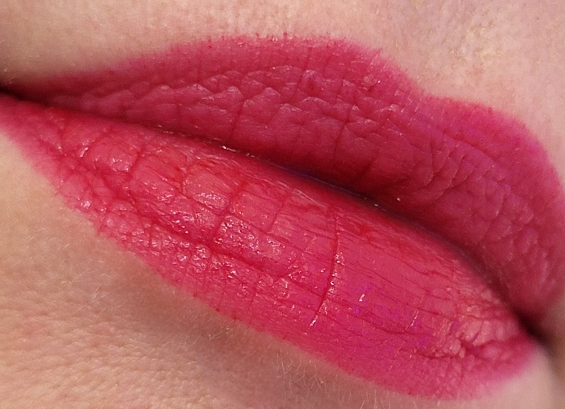 Почти как от корейских тинтов...