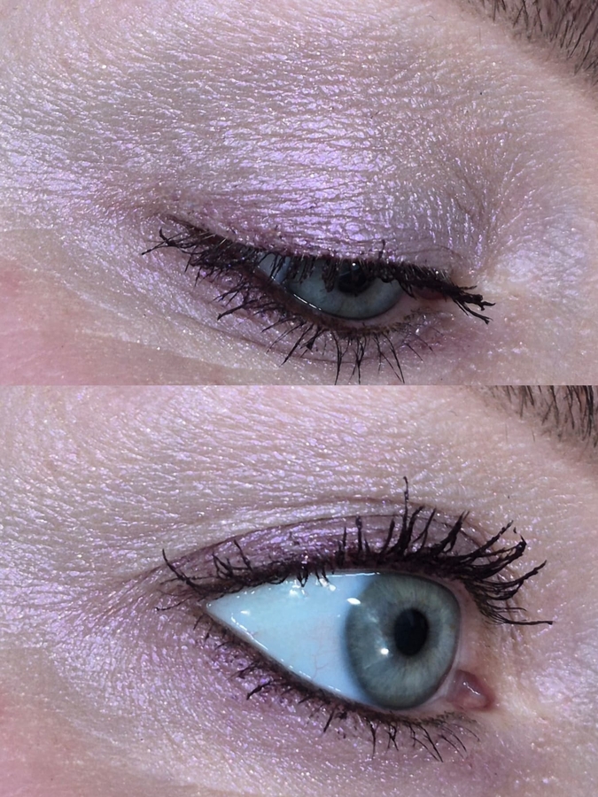 Gris rose. Тушь Rouge noir, днём напротив окна