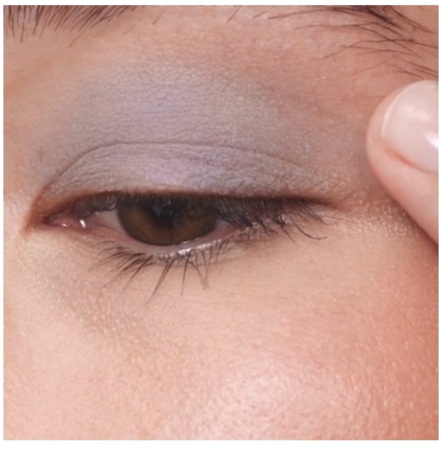 Скрин из видео на сайте бренда