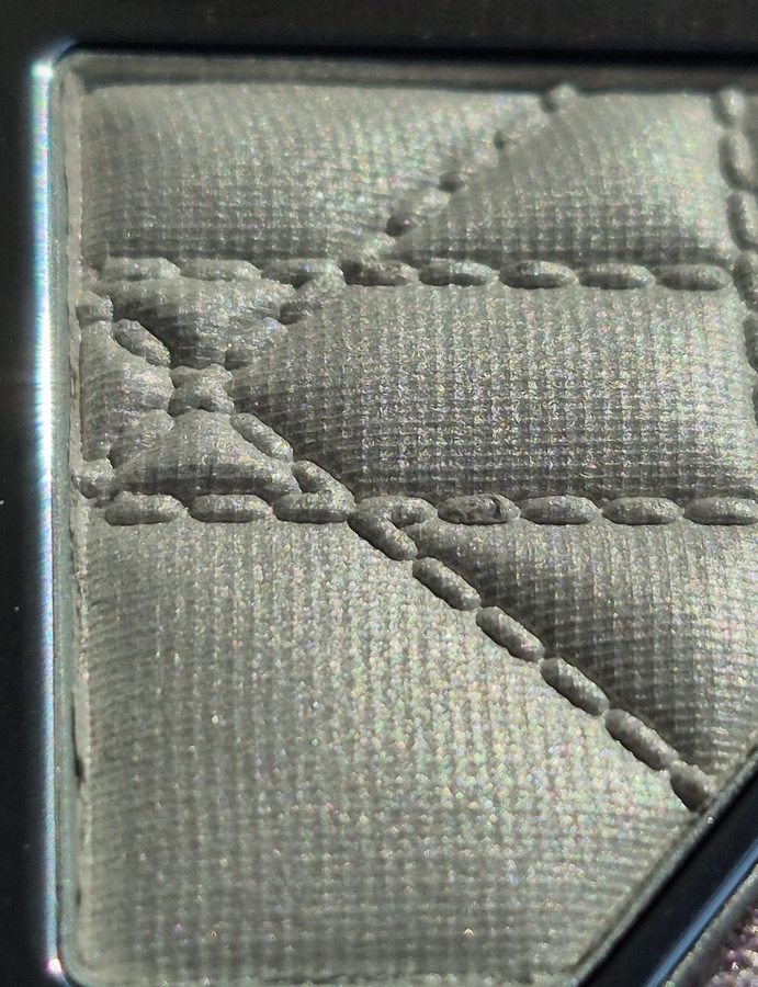 Белый совсем не белый.