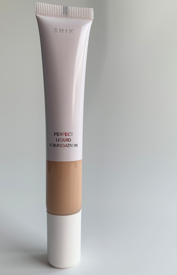 SHIK «PERFECT LIQUID FOUNDATION»